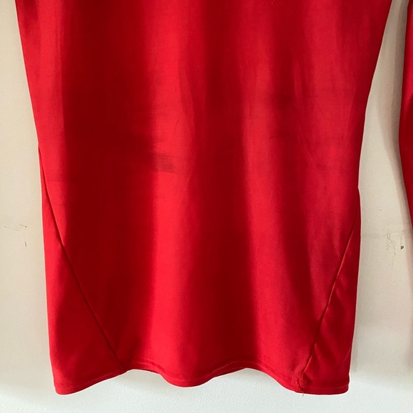 UNDER ARMOUR HeatGear Long Sleeve Top - Picture 3 of 7